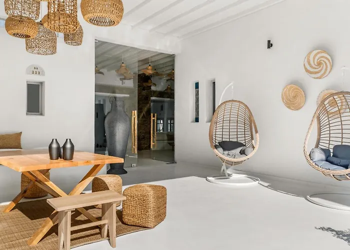 Penelope Village Hotell