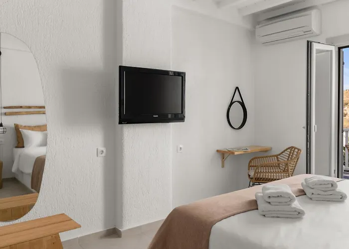 Penelope Village Hotell