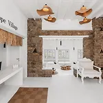 Penelope Village Szálloda